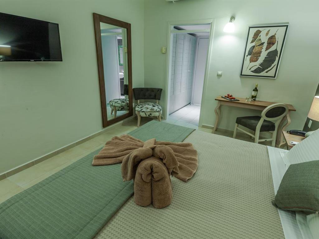 Kassandra Mare Hotel ネア・ポティダイア エクステリア 写真
