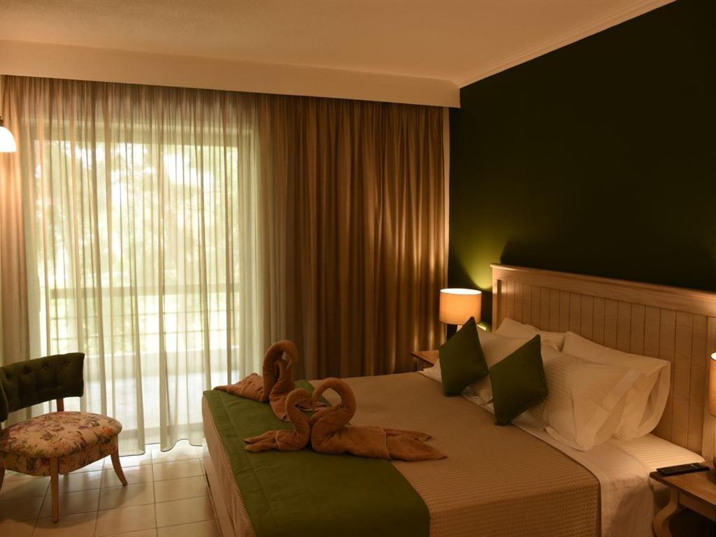 Kassandra Mare Hotel ネア・ポティダイア エクステリア 写真