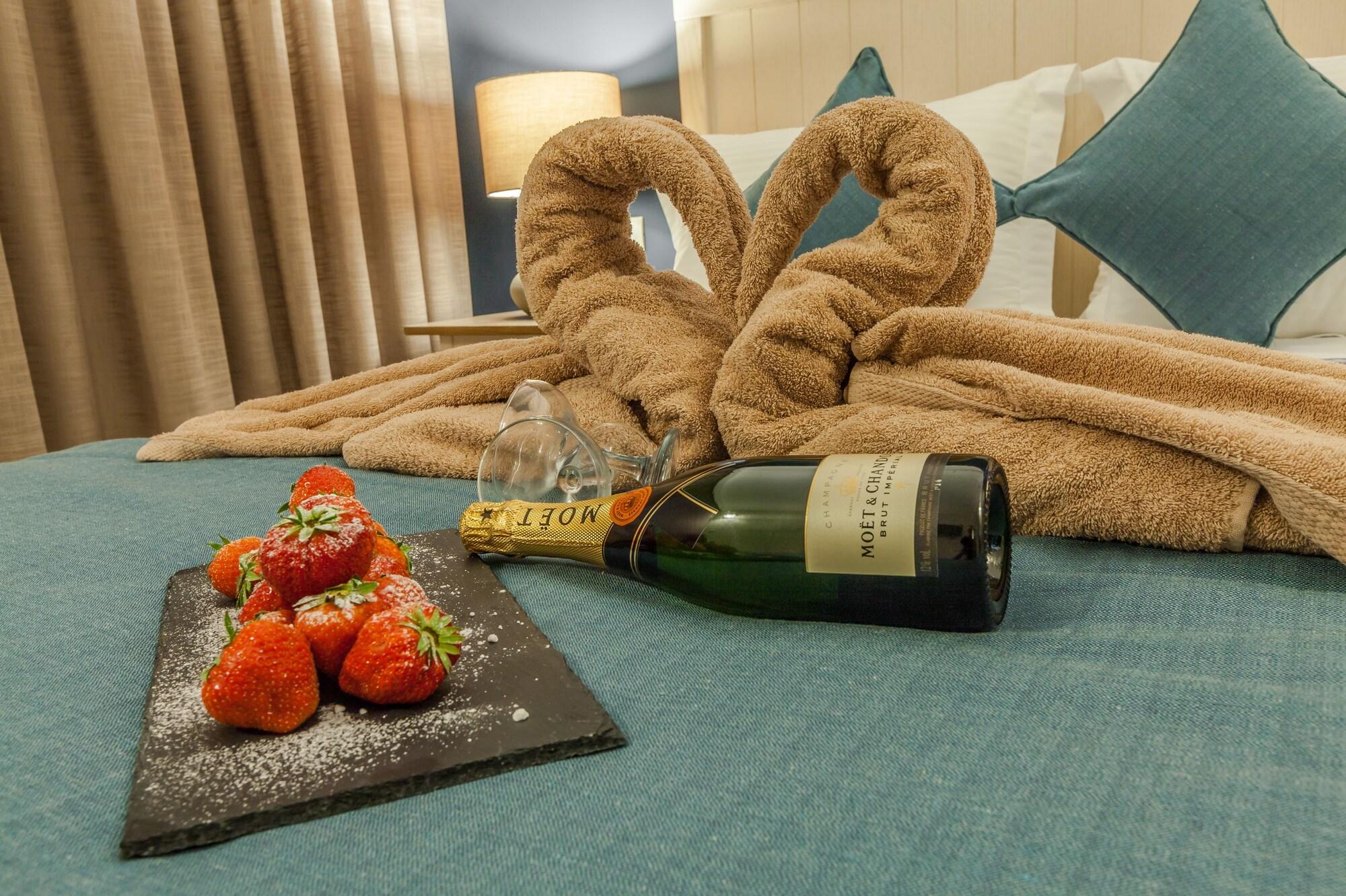 Kassandra Mare Hotel ネア・ポティダイア エクステリア 写真