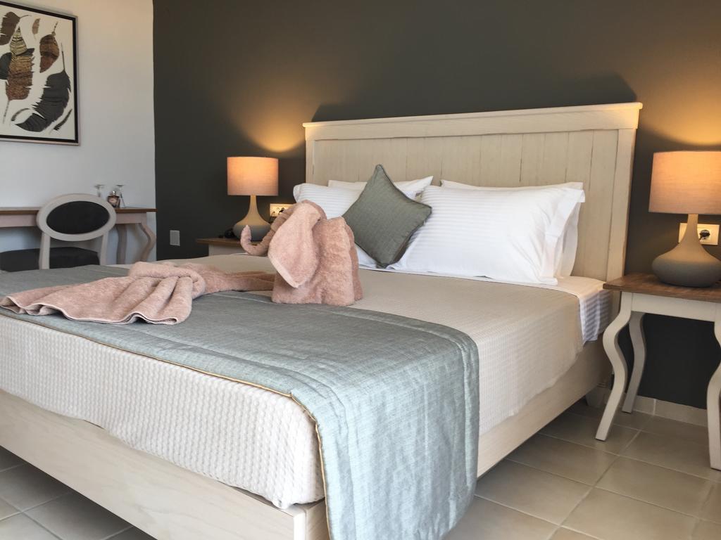 Kassandra Mare Hotel ネア・ポティダイア エクステリア 写真