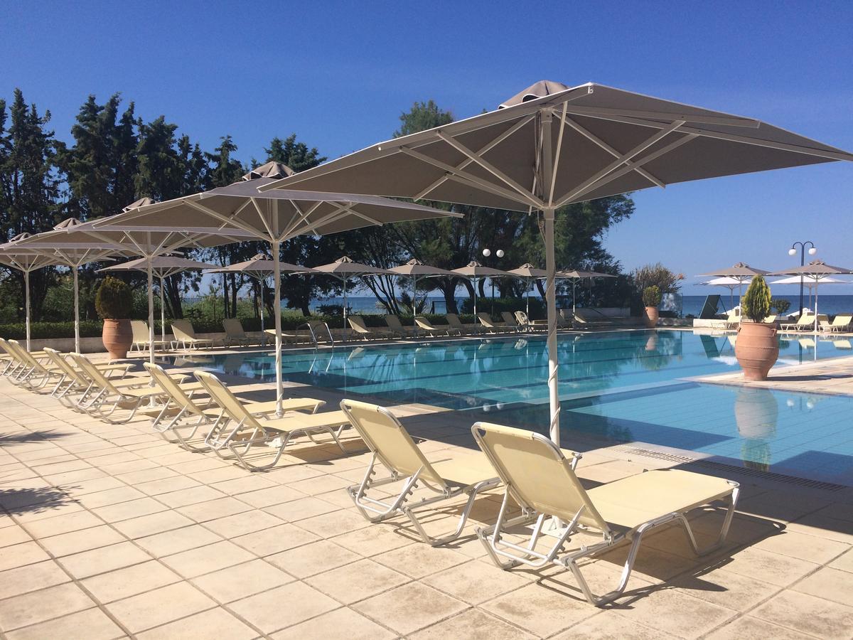 Kassandra Mare Hotel ネア・ポティダイア エクステリア 写真